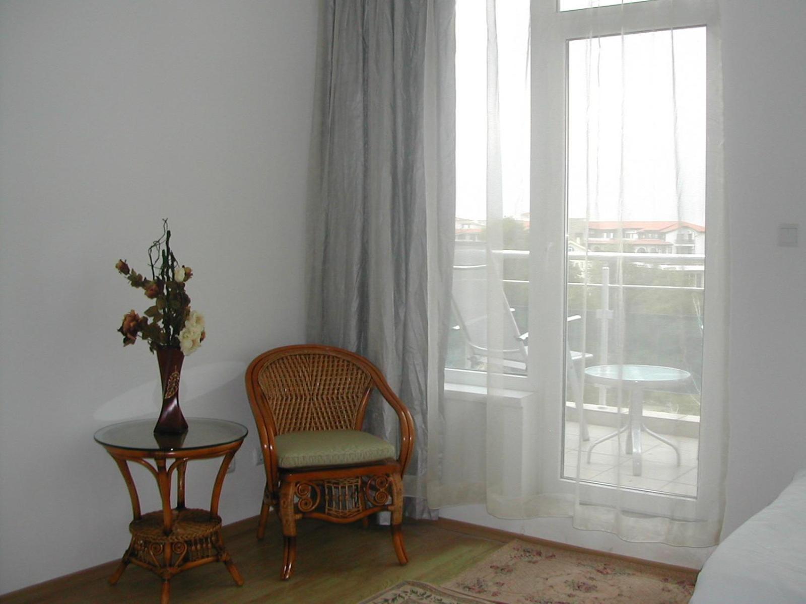 Oasis Suites Apartments And Studios ラヴダ 部屋 写真