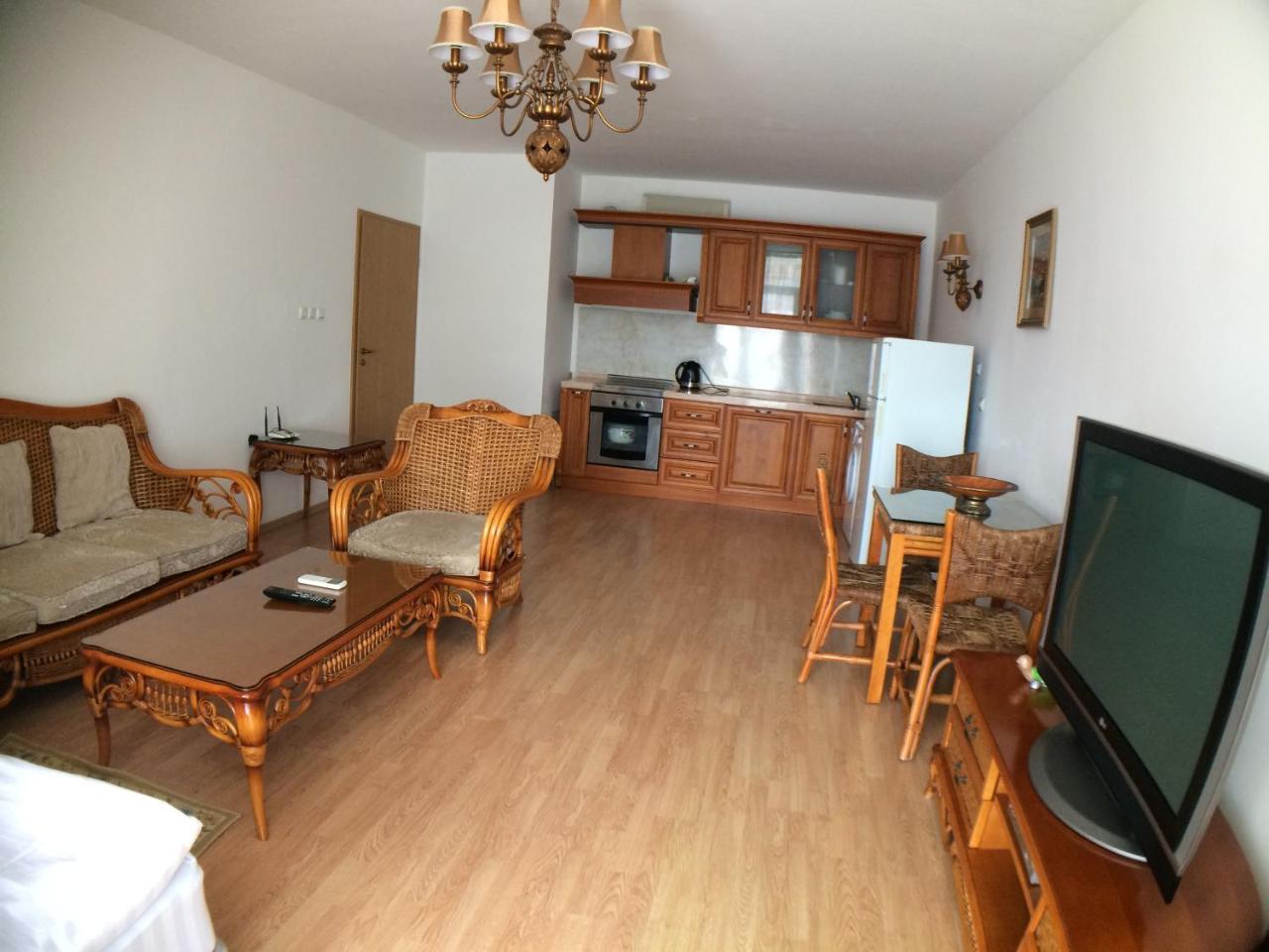 Oasis Suites Apartments And Studios ラヴダ エクステリア 写真